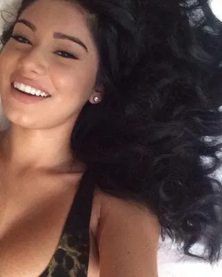 Alejandra, 28 ans, rencontre sexe à Anse